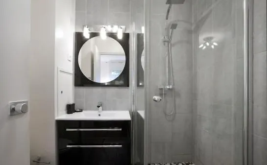 Apartment St Martin Paris